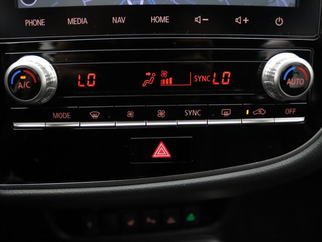 Mitsubishi OUTLANDER 2.4 PHEV Intense+ 225pk 360° Camera | Cruise | Parkeersens. v+a | Stoel-/stuurverw.