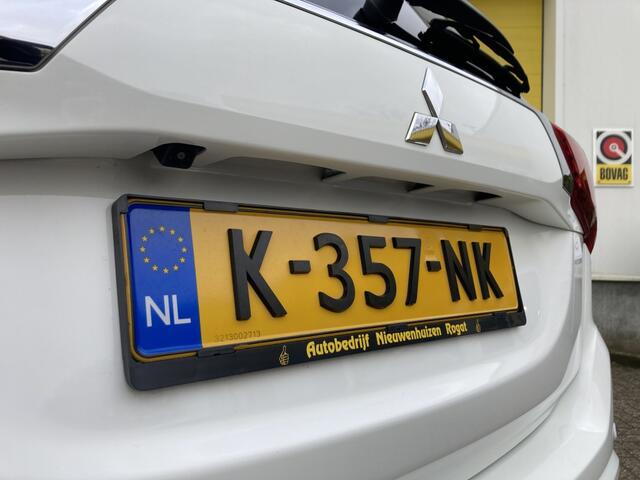 Mitsubishi OUTLANDER 2.4 PHEV Pure Camera Trekhaak Carplay