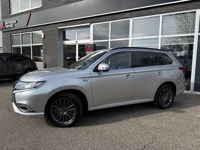Mitsubishi OUTLANDER 2.4 PHEV S-Edition | Pano dak | Stoelverwarming | Elek. Achterkl