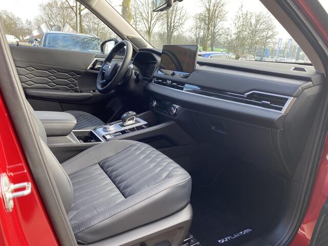 Mitsubishi OUTLANDER 2.4 PHEV Instyle