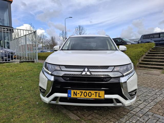 Mitsubishi OUTLANDER 2.4 PHEV Intense Trekhaak