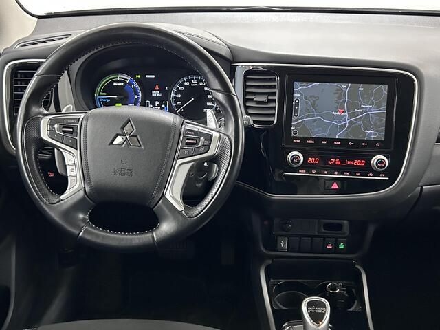 Mitsubishi OUTLANDER 2.4 PHEV Intense TREKHAAK | NAVIGATIE | ACHTERUITRIJCAMERA
