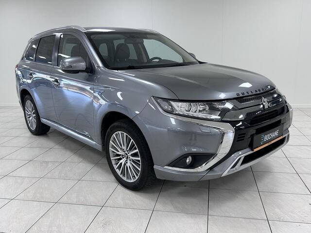 Mitsubishi OUTLANDER 2.4 PHEV Intense TREKHAAK | NAVIGATIE | ACHTERUITRIJCAMERA
