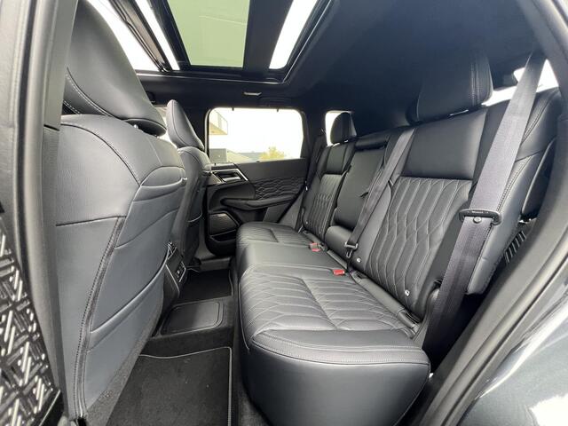 Mitsubishi OUTLANDER 2.4 PHEV Instyle | DEMONSTRATIE