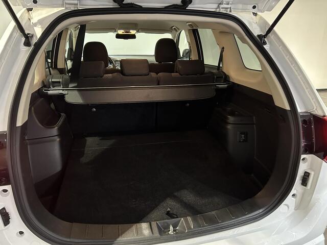 Mitsubishi OUTLANDER 2.4 PHEV Pure+ | Apple Carplay/Android Auto | Trekhaak | Achteruitrijcamera |