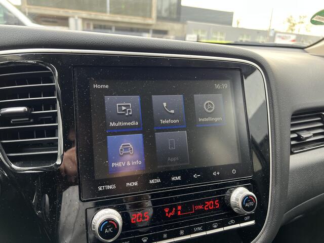 Mitsubishi OUTLANDER 2.4 PHEV Pure Automaat | Achteruitrijcamera | Navigatie via Carplay/Android Auto | Trekhaak | Dealeronderhouden | 1ste eigenaar!