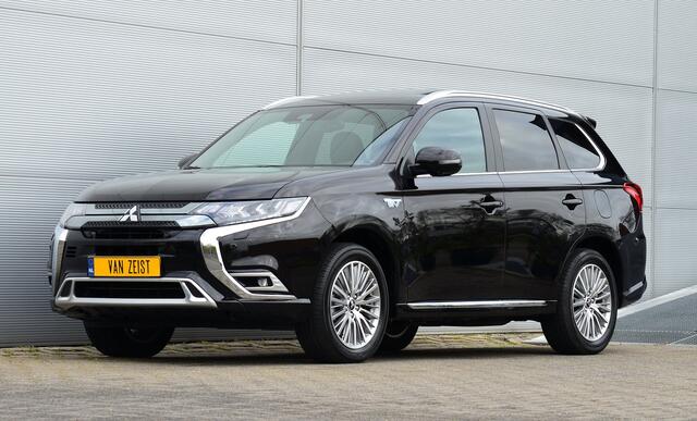 Mitsubishi OUTLANDER PHEV 2.4 INSTYLE 4WD | PLUG IN HYBRID | FULL OPTIONS | SoH % | SCHUIFDAK | ADAPTIEF CRUISE | TREKHAAK 1500KG | FABRIEKSGARANTIE TOT 06-10-2029* | ALL IN RIJKLAARPRIJS