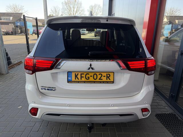 Mitsubishi OUTLANDER 2.4 PHEV Instyle Diamand Edition 360º CAMERA/LEDER VOL!/DODE HOEK DET./TREKHAAK/ACC/ETC,!