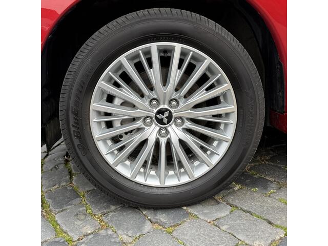 Mitsubishi OUTLANDER 2.4 PHEV Instyle