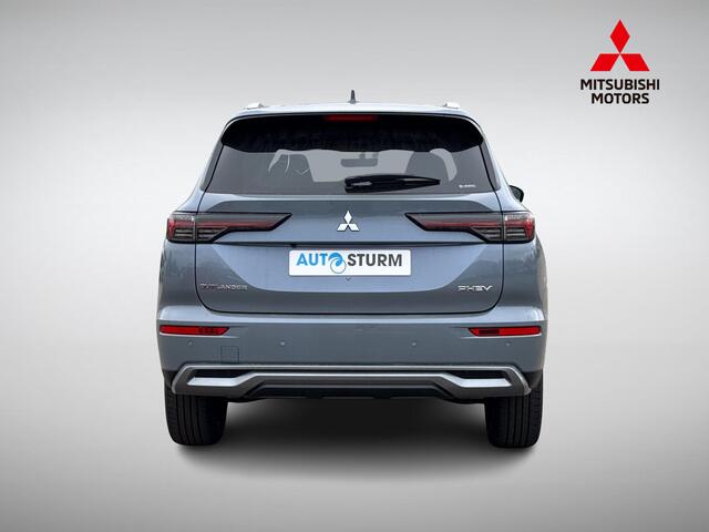 Mitsubishi OUTLANDER 2.4 PHEV First Edition