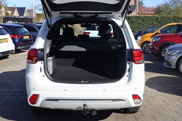 Mitsubishi OUTLANDER 2.4 PHEV S-EDITION | LEDER | CAMERA | TREKHAAK