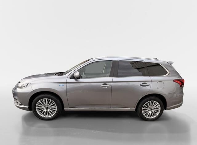 Mitsubishi OUTLANDER 2.4 PHEV Intense+ | Navigatie | Cruise control (adaptief) | Acht