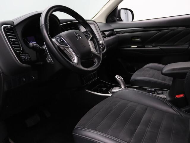 Mitsubishi OUTLANDER 2.4 PHEV Intense+ Camera | Cruise | Navi | Trekhaak