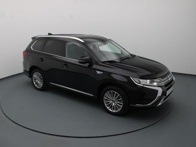 Mitsubishi OUTLANDER 2.4 PHEV Intense+ Camera | Cruise | Navi | Trekhaak