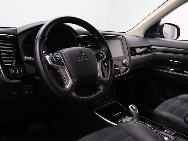 Mitsubishi OUTLANDER PHEV Intense 225pk Camera | Cruise | Carplay | Navi | Stoelverw.