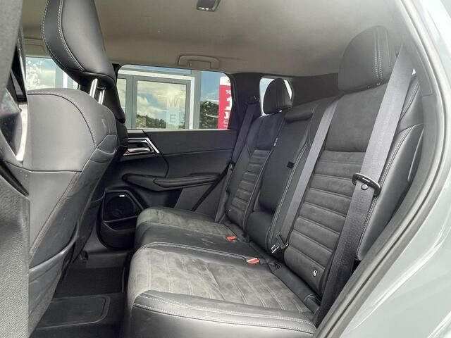 Mitsubishi OUTLANDER 2.4 PHEV First Edition