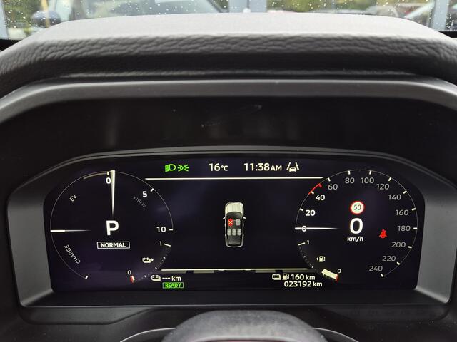 Mitsubishi OUTLANDER 2.4 PHEV Instyle+ | Panoramadak | Afneembare trekhaak | 1600KG Trekgewicht |