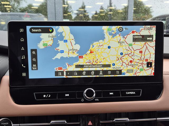 Mitsubishi OUTLANDER 2.4 PHEV Instyle+ | Panoramadak | Afneembare trekhaak | 1600KG Trekgewicht |