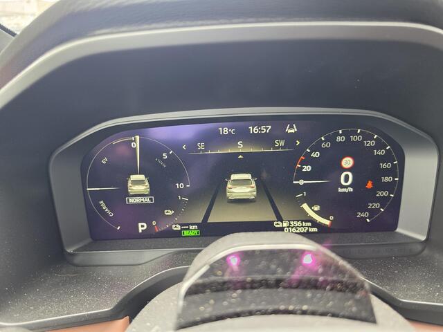 Mitsubishi OUTLANDER 2.4 PHEV Instyle+ | Trekhaak | Open dak | Elektrische Achterklep |