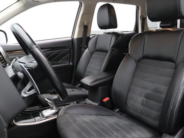 Mitsubishi OUTLANDER PHEV Intense 225pk Camera | Cruise | Navi | Stoelverw. | Trekhaak