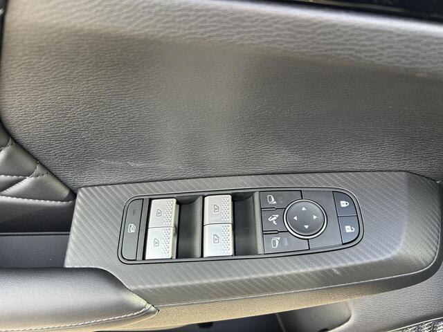 Mitsubishi OUTLANDER 2.4 PHEV Black Edition