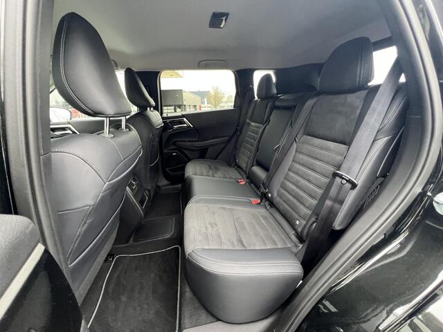 Mitsubishi OUTLANDER 2.4 PHEV Intense 307PK | Adaptieve Cruise Control | Navigatie | FABRIEKSGARANTIE TOT 03-2033!