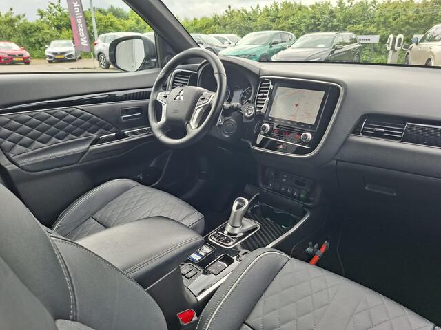 Mitsubishi OUTLANDER 2.4 PHEV Intense - Dealerond. | Leder | Stoel/stuurverw. | 360 cam.