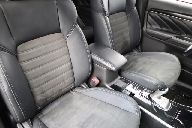 Mitsubishi OUTLANDER 2.4 PHEV Pure Trekhaak, Dealer O.H.