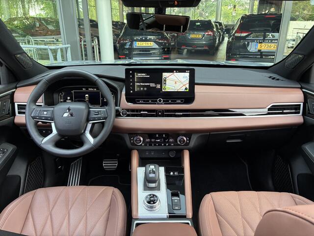 Mitsubishi OUTLANDER 2.4 PHEV Instyle+ | Panoramadak | Premium Audio | Adaptieve Cruise Control | Fabrieksgarantie T/M 15-04-2033 |