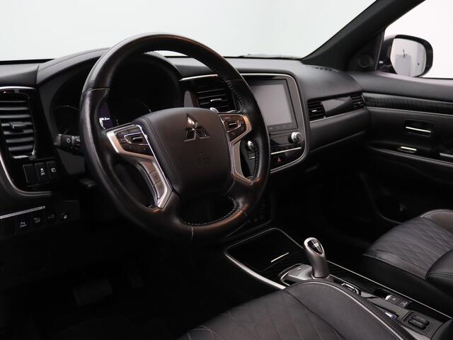 Mitsubishi OUTLANDER 2.4 PHEV Instyle Apple Carplay/Android Auto