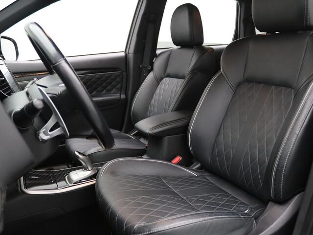 Mitsubishi OUTLANDER 2.4 PHEV Instyle Apple Carplay/Android Auto