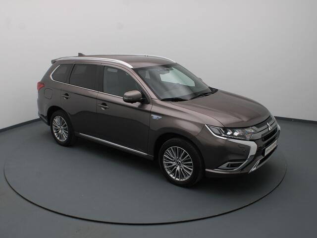 Mitsubishi OUTLANDER 2.4 PHEV Instyle Apple Carplay/Android Auto