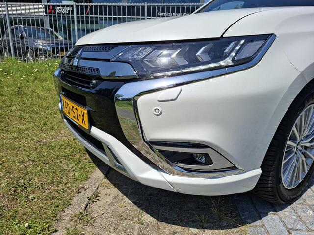 Mitsubishi OUTLANDER 2.4 PHEV Instyle Apple Carplay & Android auto | Stuur- en Stoelverwarming