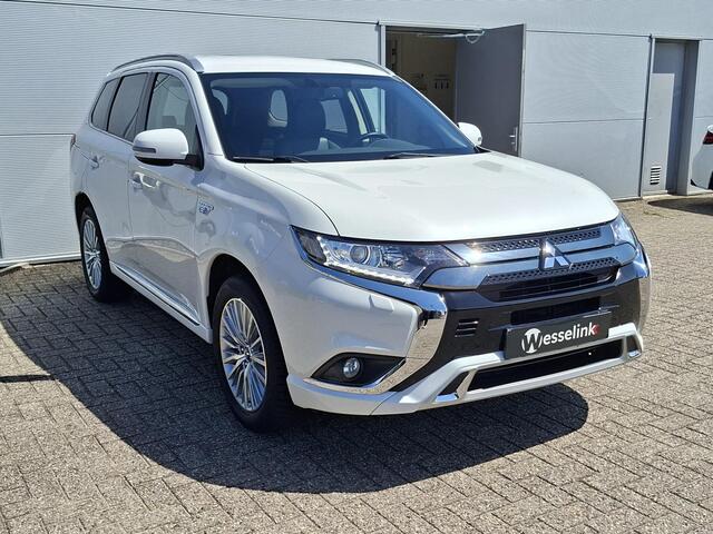 Mitsubishi OUTLANDER 2.4 PHEV Intense -Afn. trekhaak | Elec. stoel | Nav | Stoelverw. | Cam
