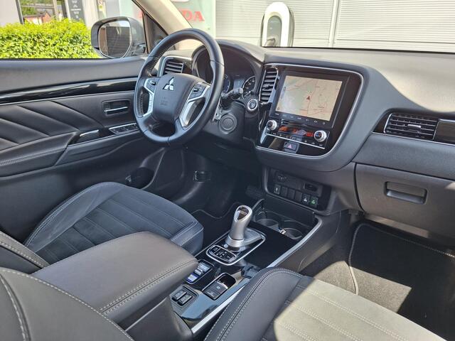 Mitsubishi OUTLANDER 2.4 PHEV Intense -Afn. trekhaak | Elec. stoel | Nav | Stoelverw. | Cam