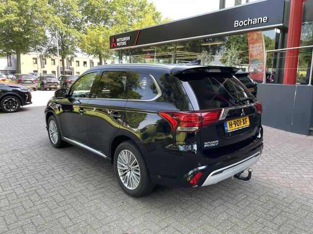 Mitsubishi OUTLANDER 2.4 PHEV Intense+ | Trekhaak | Schuifdak |