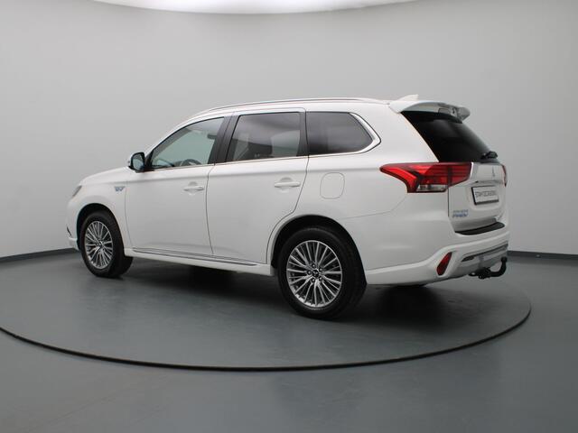 Mitsubishi OUTLANDER 224pk PHEV Intense Apple Carplay/Android Auto | Climate
