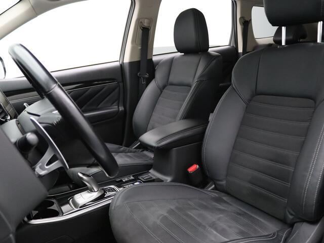 Mitsubishi OUTLANDER 224pk PHEV Intense Apple Carplay/Android Auto | Climate