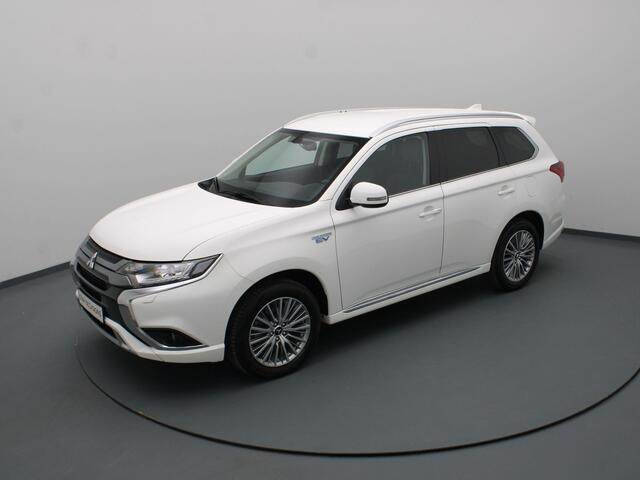 Mitsubishi OUTLANDER 224pk PHEV Intense Apple Carplay/Android Auto | Climate
