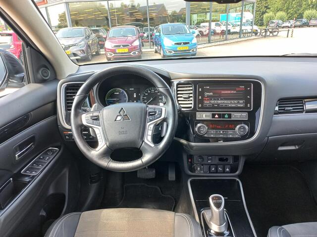 Mitsubishi OUTLANDER 2.4 PHEV S-Edition