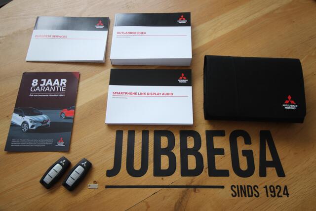 Mitsubishi OUTLANDER 2.4 PHEV Business Edition First Edition