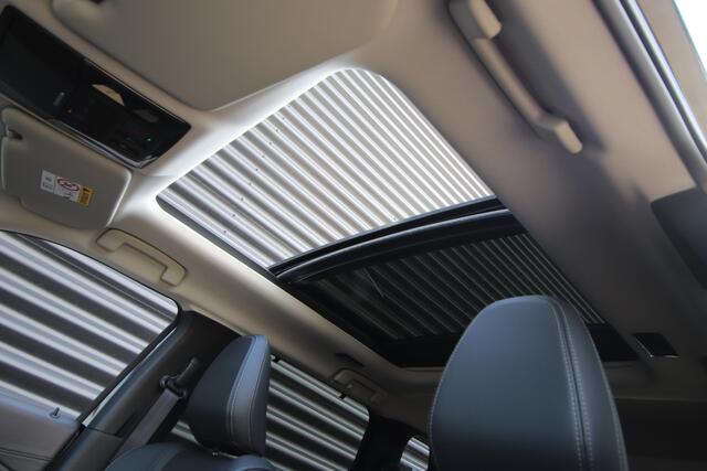 Mitsubishi OUTLANDER 2.4 PHEV Instyle Panoramadak, Leder