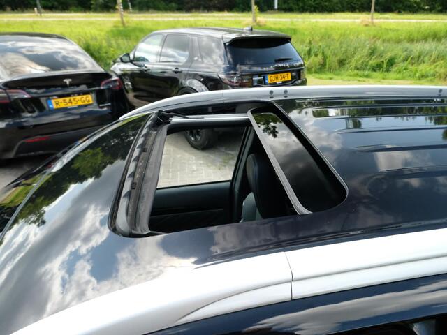 Mitsubishi OUTLANDER 2.4 PHEV Instyle |135 PK | Panoramadak | Elektrische klep |