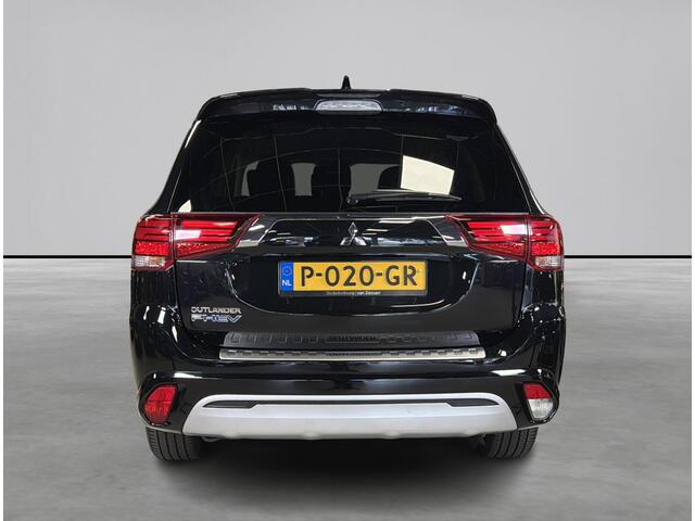 Mitsubishi OUTLANDER 2.4 PHEV Intense