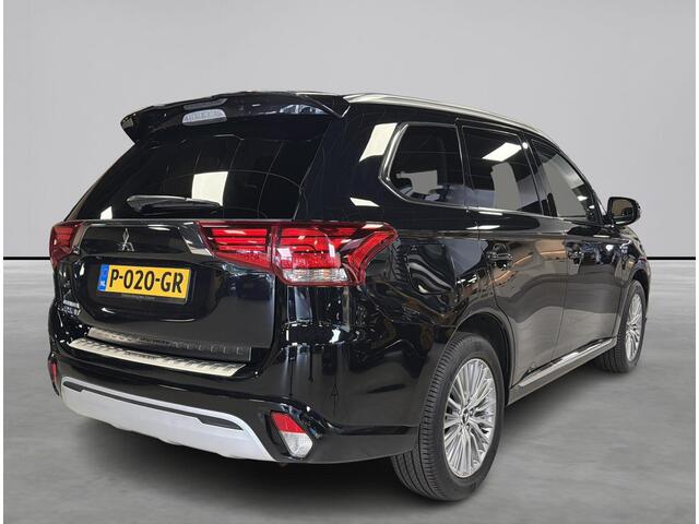 Mitsubishi OUTLANDER 2.4 PHEV Intense