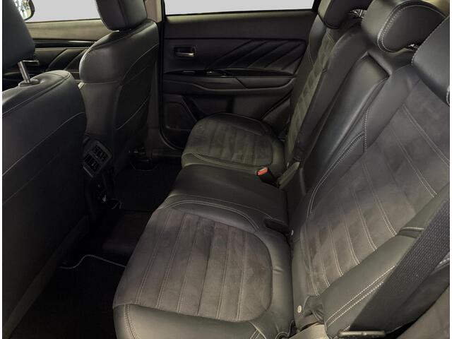 Mitsubishi OUTLANDER 2.4 PHEV Intense