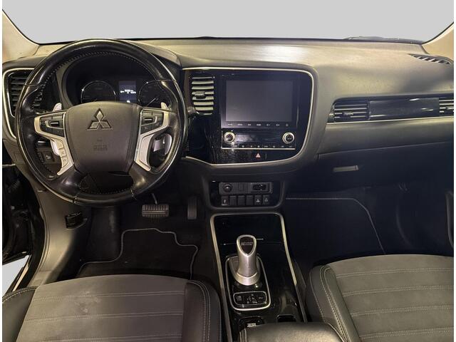 Mitsubishi OUTLANDER 2.4 PHEV Intense