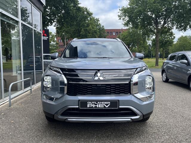 Mitsubishi OUTLANDER 2.4 PHEV Intense+
