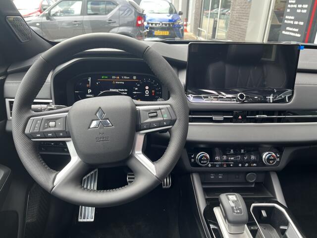 Mitsubishi OUTLANDER 2.4 PHEV Black Edition