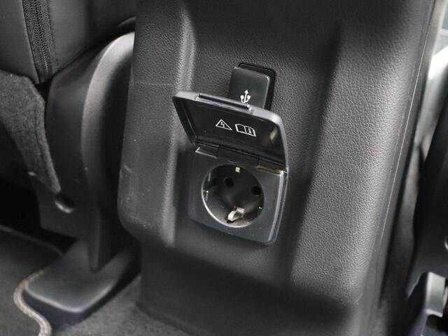 Mitsubishi OUTLANDER 2.4 PHEV Instyle | Leder | Panorama dak | Stoelverwarming | Trekhaak |